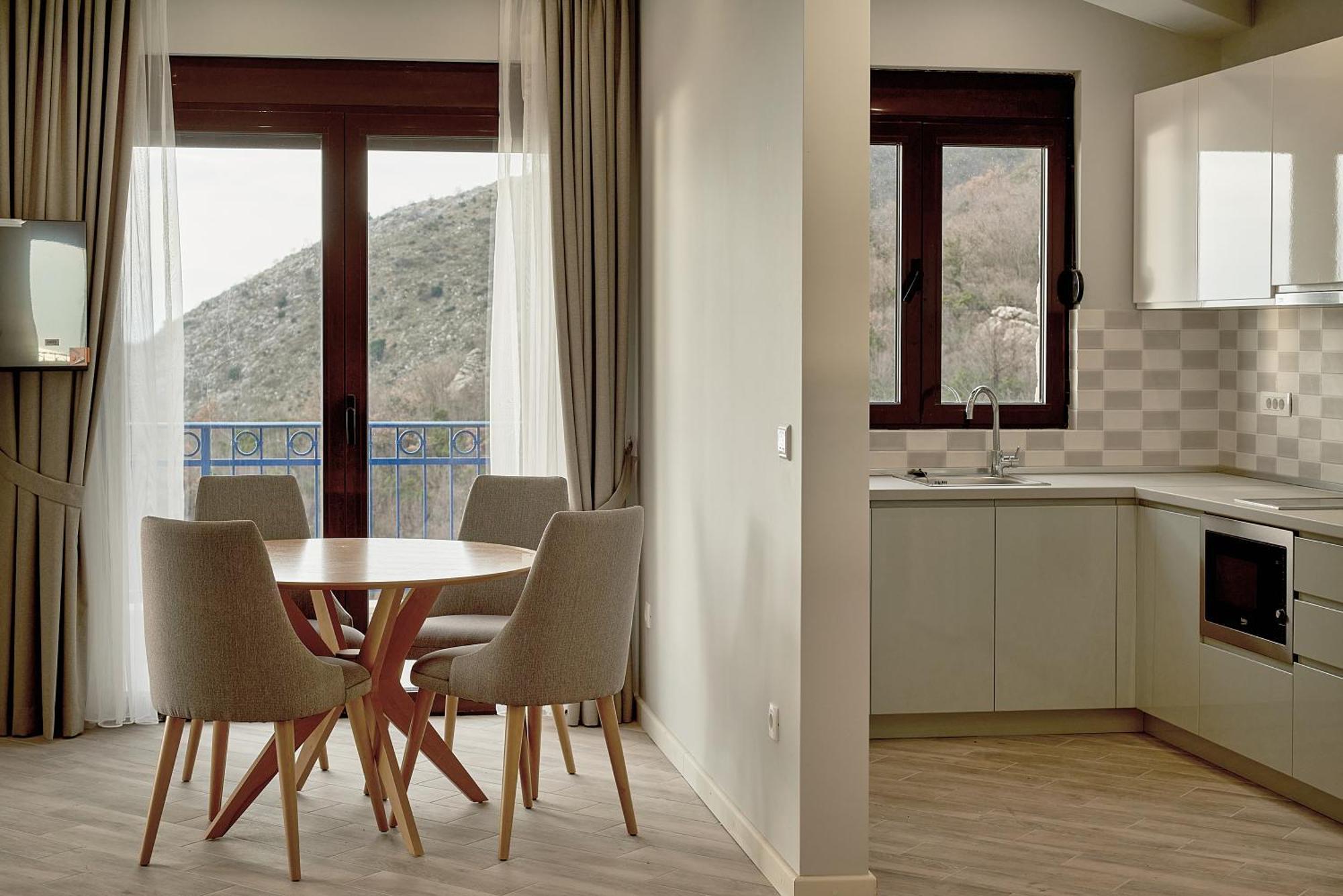 Sunbreeze Delux Vilas Budva Extérieur photo